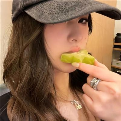 伤痕累累
